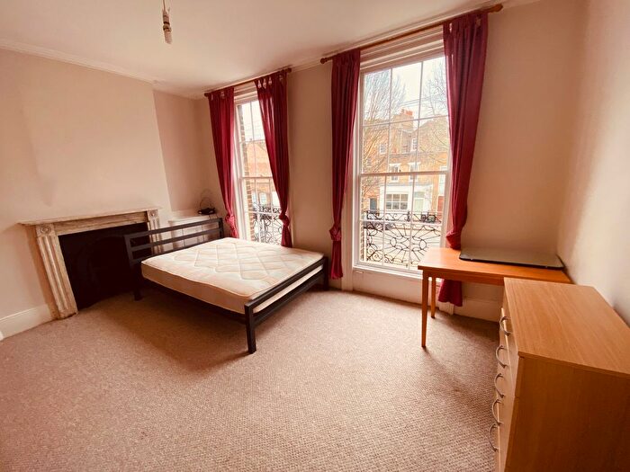 4 Bedroom Maisonette To Rent In Cloudesley Road, London, N1