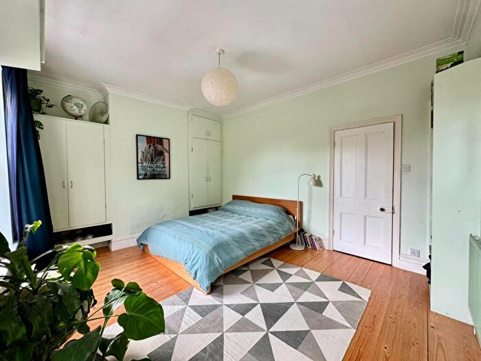 3 Bedroom Terraced House For Sale In York Avenue, Whalley Range, M16