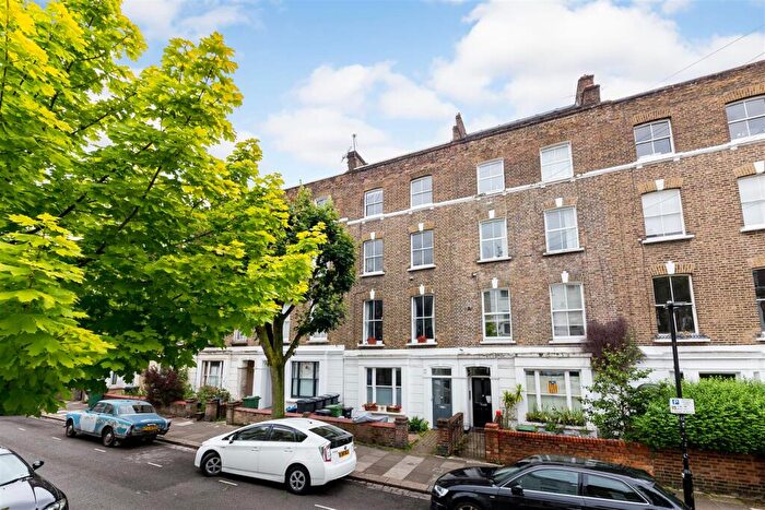 2 Bedroom Flat To Rent In Falkland Road, NW5
