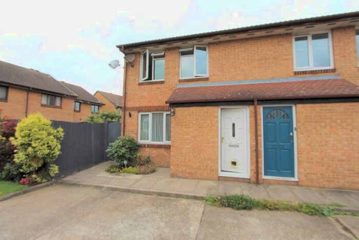 1 Bedroom Maisonette To Rent In Goodhew Road, Croydon, CR0
