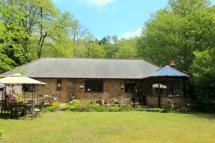 4 Bedroom Bungalow For Sale In Gasden Copse, Witley, GU8