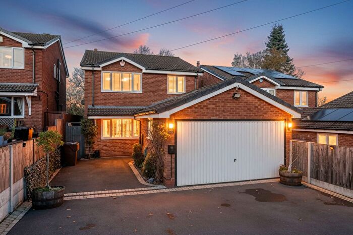 4 Bedroom Detached House For Sale In Beacon Hill, Rednal, B45