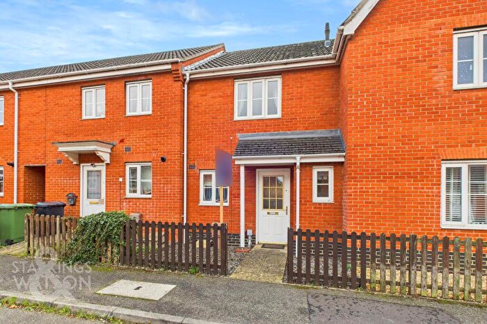 2 Bedroom Terraced House For Sale In Viscount Close, Diss, IP22