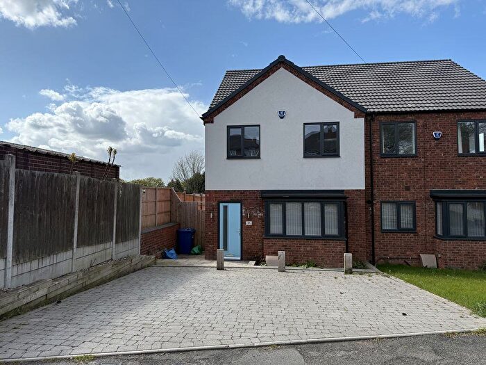 3 Bedroom Semi-Detached House To Rent In Summit Place, Gornal Wood, DY3
