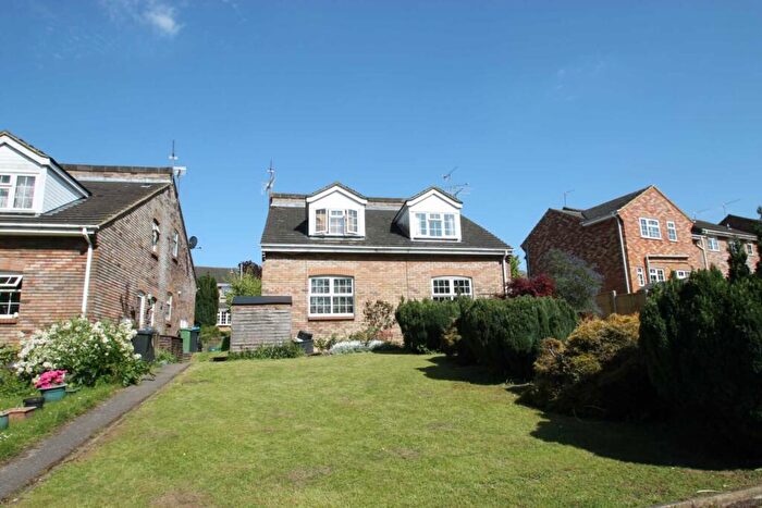 1 Bedroom Cluster House To Rent In Hunters Close, Tring, HP23