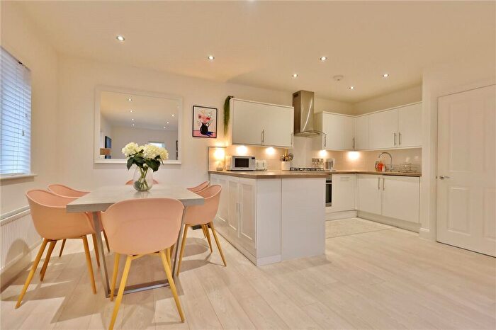 2 Bedroom Apartment For Sale In Connaught Road, Brookwood, Woking, Surrey, GU24