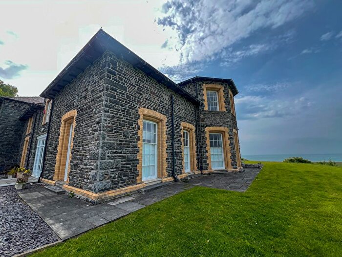 1 Bedroom Flat For Sale In Rhydyfelin, Aberystwyth, SY23