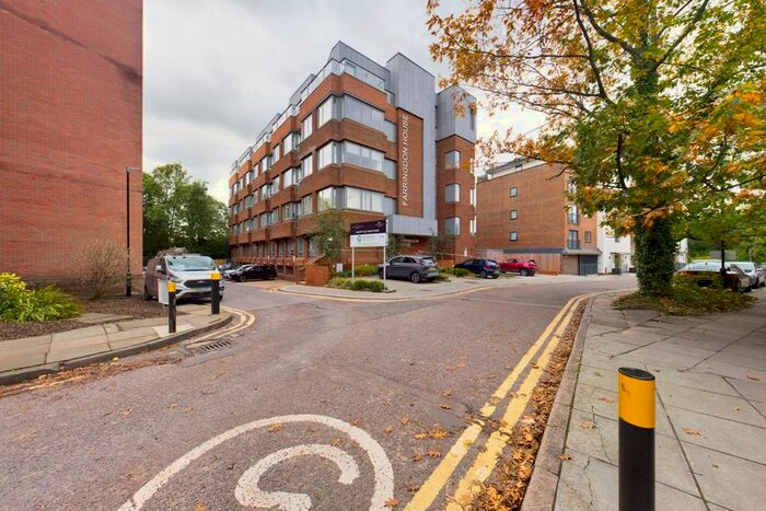 1 Bedroom Flat To Rent In Wood Street, East Grinstead RH19