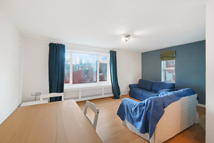 2 Bedroom Flat To Rent In Cowen Avenue, HA2