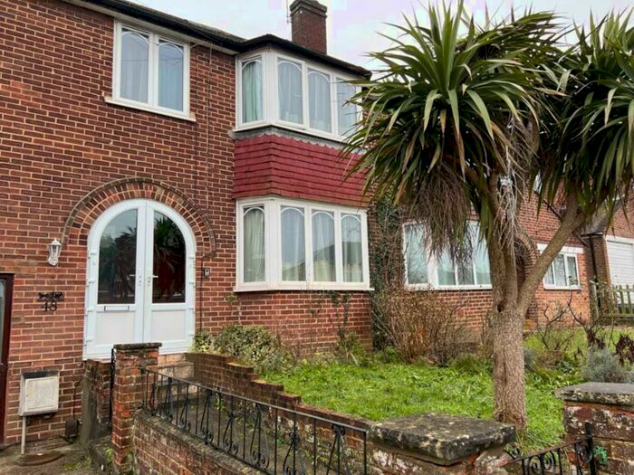 4 Bedroom House To Rent In Delamere Road, Earley, RG6