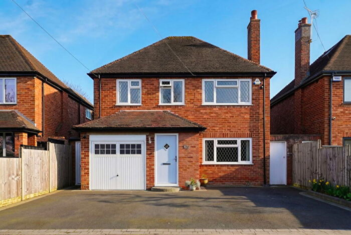 3 Bedroom Detached House For Sale In Blackford Road, Shirley, B90
