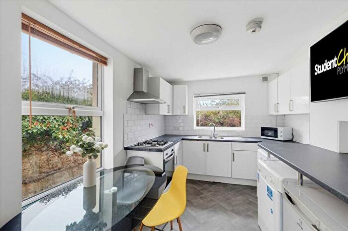 4 Bedroom Terraced House To Rent In Bayswater Road, Plymouth, PL1