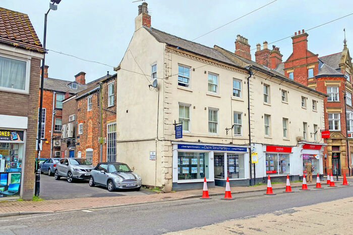 2 Bedroom Flat To Rent In High Street, Knaresborough, HG5