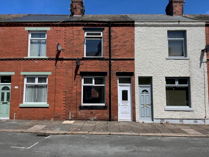 2 Bedroom Property To Rent In West View Road, Barrow-In-Furness, LA14