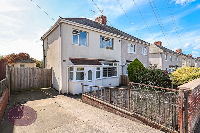 3 Bedroom Semi Detached House For Sale In Stainsby Avenue, Heanor, DE75