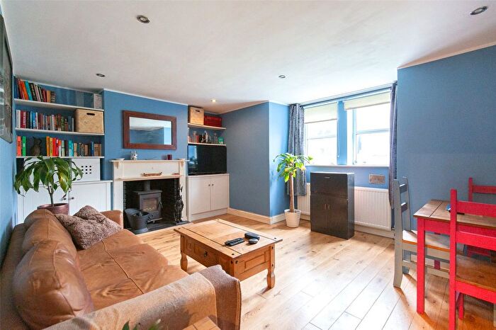 1 Bedroom Flat For Sale In Kingsley Road, Cotham, Bristol, BS6