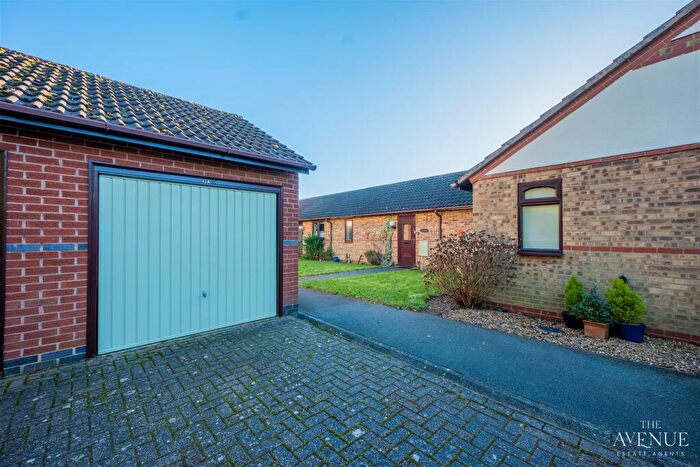 2 Bedroom Bungalow For Sale In Pinewood Drive, Markfield, LE67