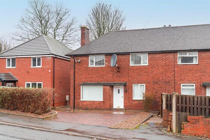 4 Bedroom Detached House To Rent In Salisbury Avenue, Chesterfield, S41