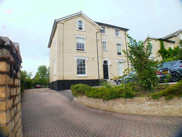 2 Bedroom Ground Flat To Rent In Anglesea Road, Ipswich, Suffolk, IP1