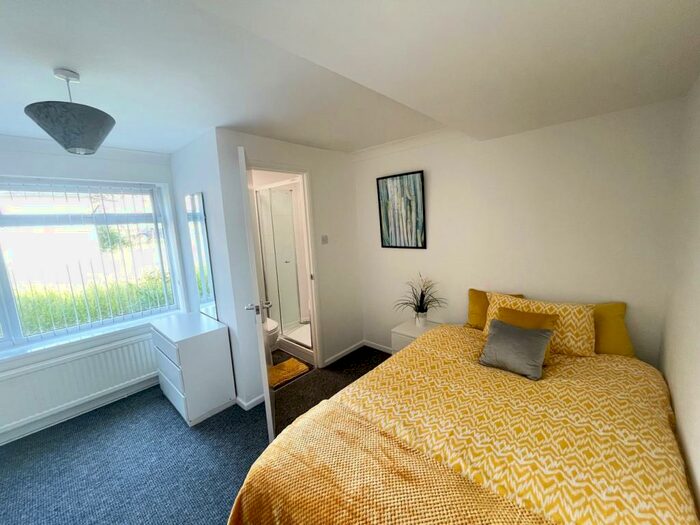 1 Bedroom House Of Multiple Occupation To Rent In Kingsthorpe Avenue, Corby, NN17