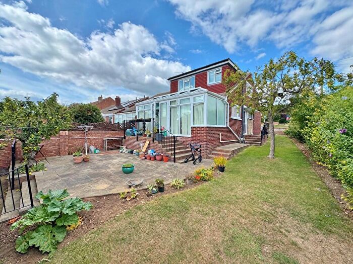 2 Bedroom Semi-Detached Bungalow For Sale In Courtmount Grove, Drayton, PO6