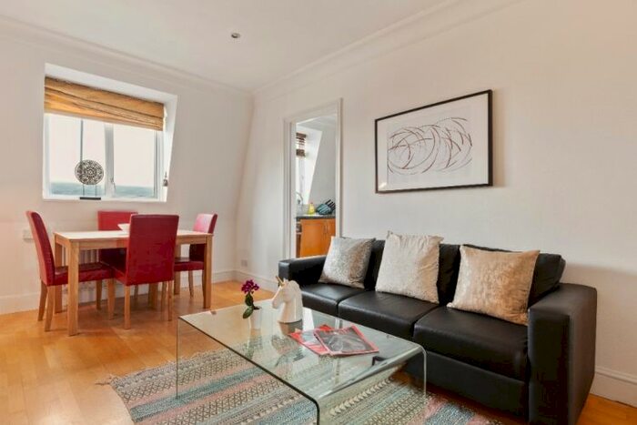 2 Bedroom Flat To Rent In Gloucester Road, London, SW7