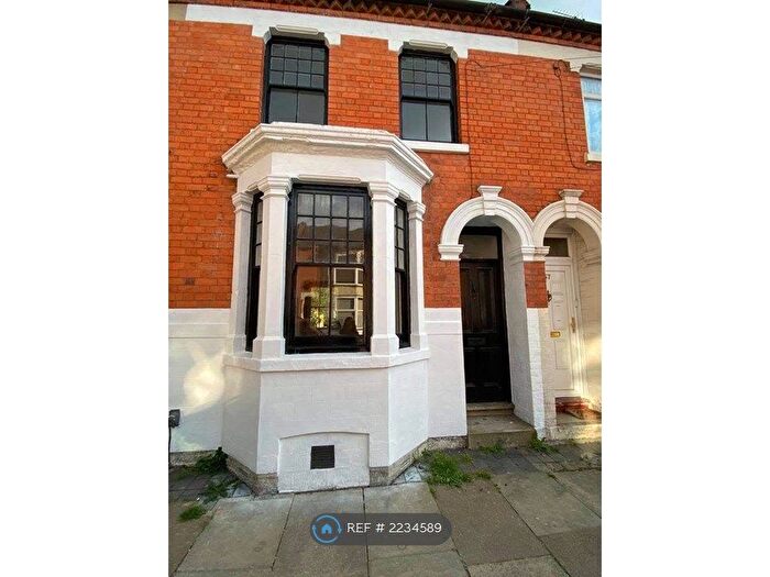 2 Bedroom Terraced House To Rent In Talbot Road, Northampton, NN1