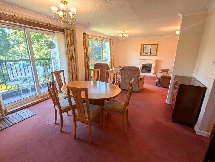 2 Bedroom Flat To Rent In Belvedere Park, Edinburgh, EH6
