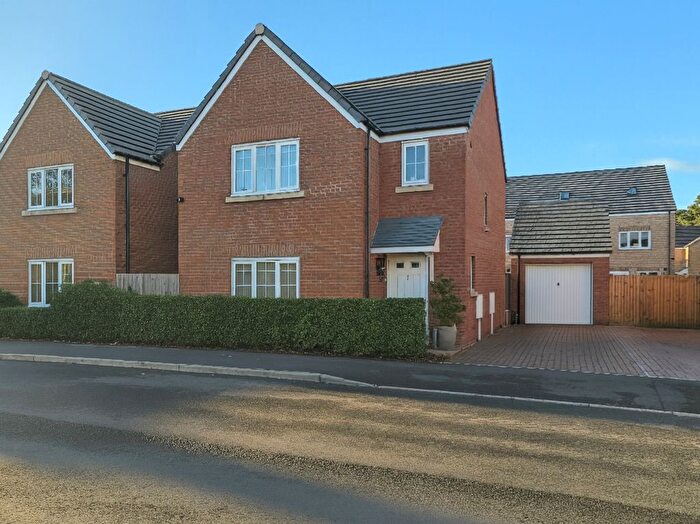 3 Bedroom Detached House For Sale In Ashton Way, Scholars Green, NN2