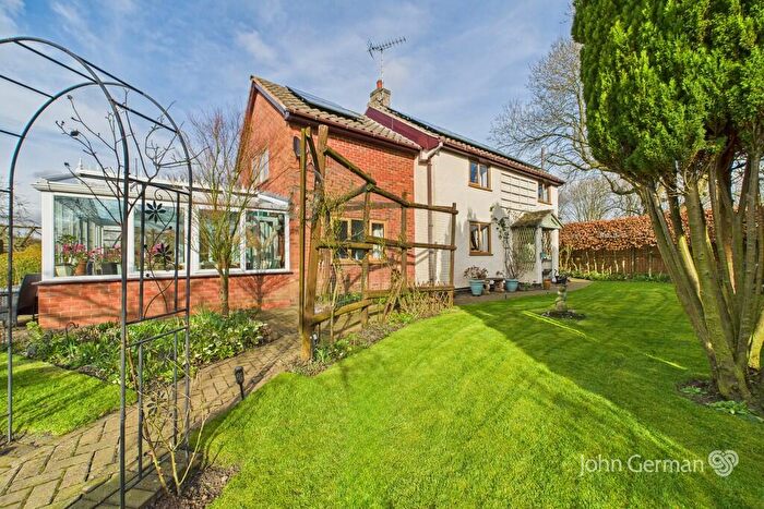 4 Bedroom Detached House For Sale In Station View, Stowe-by-Chartley, Stafford, ST18