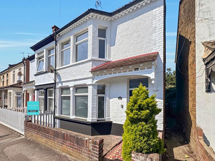 2 Bedroom Semi-Detached House For Sale In West Road, Shoeburyness, Essex, SS3