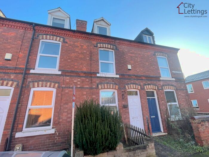 4 Bedroom Terraced House To Rent In Clifton Street, Beeston, NG9