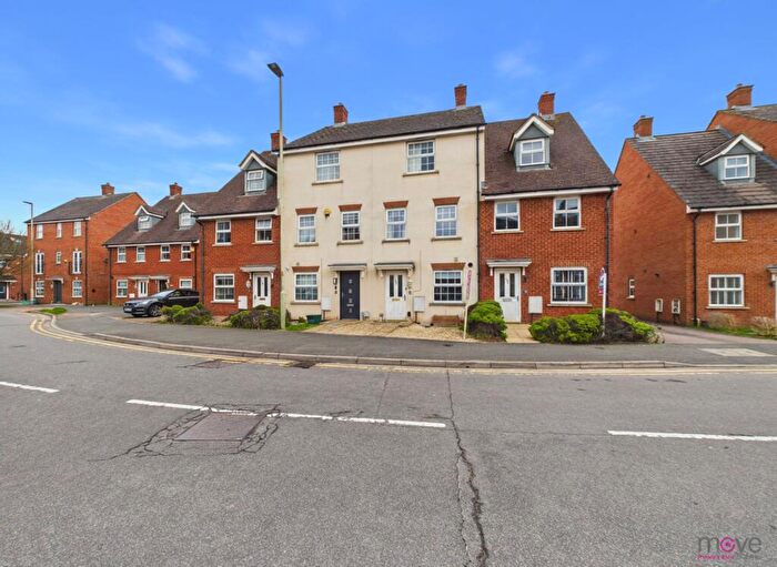 4 Bedroom Terraced House To Rent In Thatcham Avenue Kingsway, Quedgeley, GL2