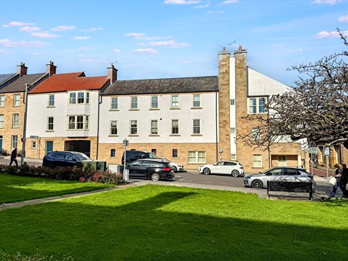 2 Bedroom Flat For Sale In Narrowgate, Alnwick, NE66