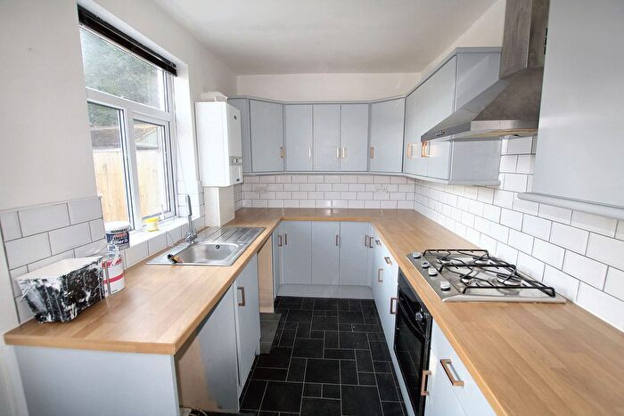 2 Bedroom End Of Terrace House To Rent In South Avenue, Warrington, WA2