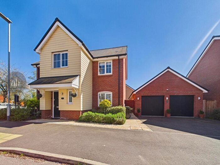 4 Bedroom Detached House For Sale In Wood View, Haughley, Stowmarket, IP14