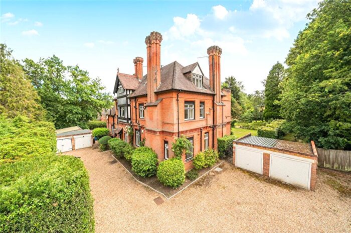 2 Bedroom Apartment To Rent In Charters Road, Sunningdale, Berkshire, SL5