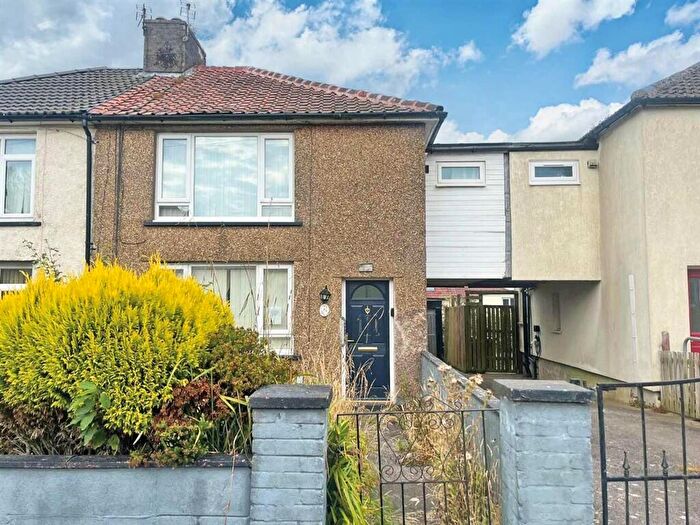 3 Bedroom Link Detached House For Sale In Fleswick Avenue, Whitehaven, CA28