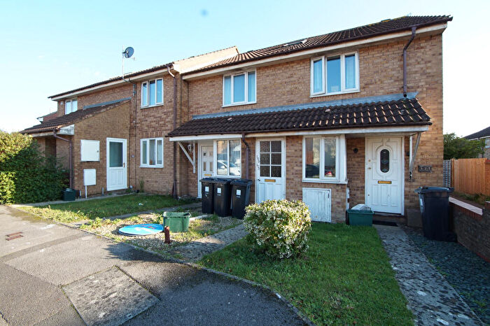 1 Bedroom Flat To Rent In Oaktree Crescent, Bradley Stoke, BS32