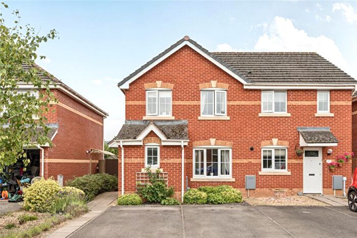 3 Bedroom Semi-Detached House For Sale In Jordan Gardens, Monmouth, Monmouthshire, NP25