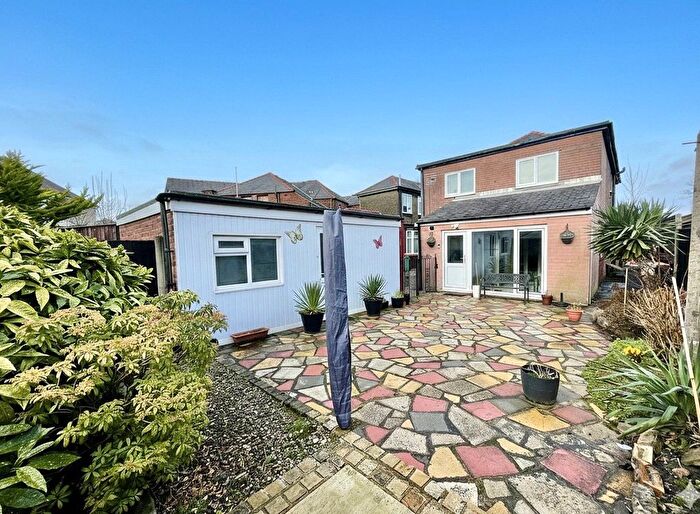 3 Bedroom Detached House For Sale In Holme Slack Lane, Preston, Lancashire, PR1