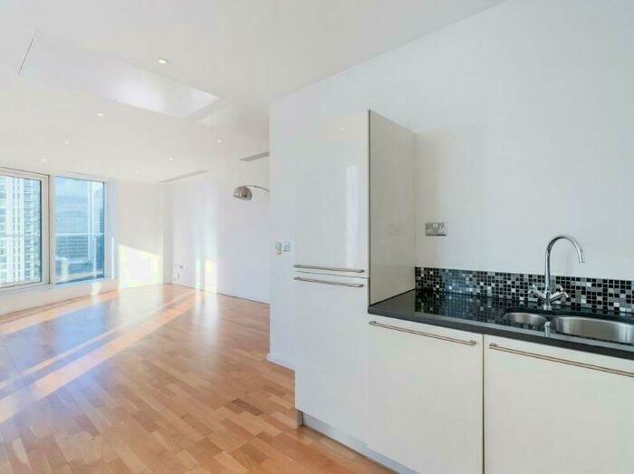 2 Bedroom Apartment To Rent In Ability Place Millharbour, South Quay, London, E14