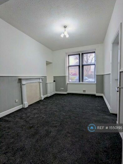 2 Bedroom Flat To Rent In Seedhill Road, Paisley, PA1