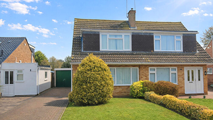 3 Bedroom Semi-Detached House For Sale In Hunters Chase, Herne Bay, CT6