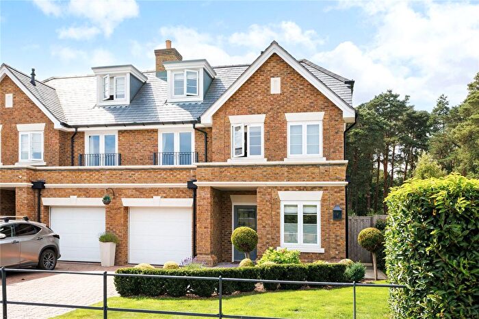 3 Bedroom Semi-Detached House For Sale In Kingswood, Ascot, Berkshire, SL5