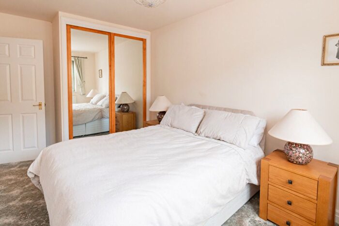 3 Bedroom Terraced House For Sale In Kings Mill Lane, Settle, North Yorkshire, BD24
