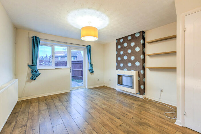 2 Bedroom Semi-Detached House To Rent In Prestwold Way, Northampton, Northamptonshire, NN3