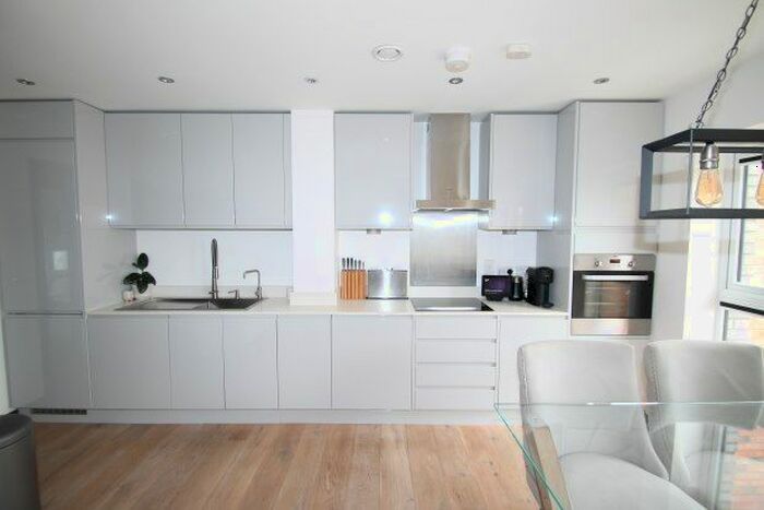 2 Bedroom Flat To Rent In William Mundy Way, Dartford, DA1