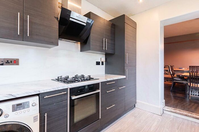 4 Bedroom Detached House For Sale In Methilhaven Road, Methil, KY8