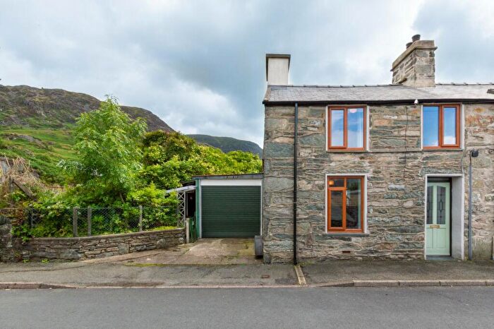 2 Bedroom End Of Terrace House For Sale In Manod Road, Blaenau Ffestiniog, Gwynedd, LL41